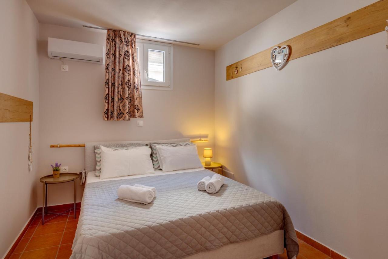 Fabbrica Bnb Vari  Ngoại thất bức ảnh